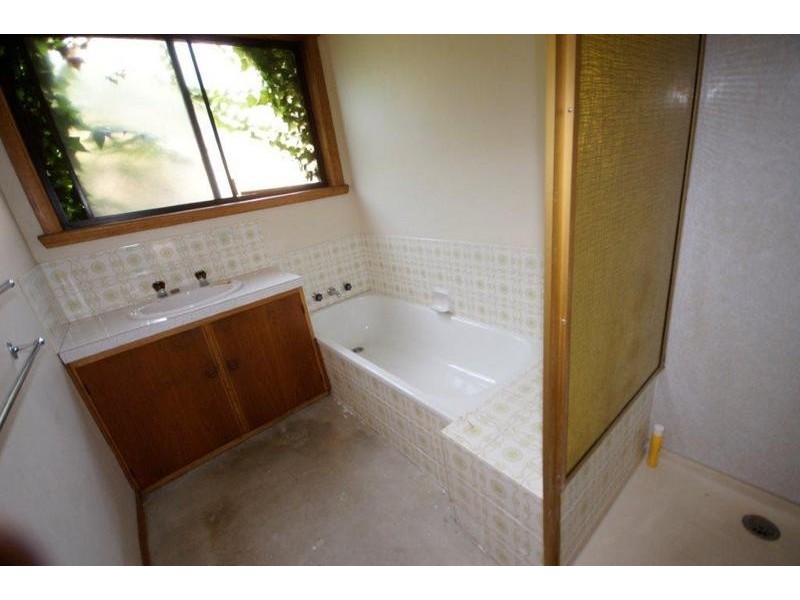 24 Mary Street, East Devonport TAS 7310