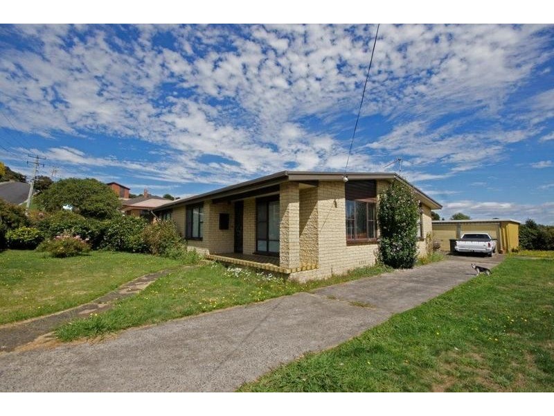 24 Mary Street, East Devonport TAS 7310