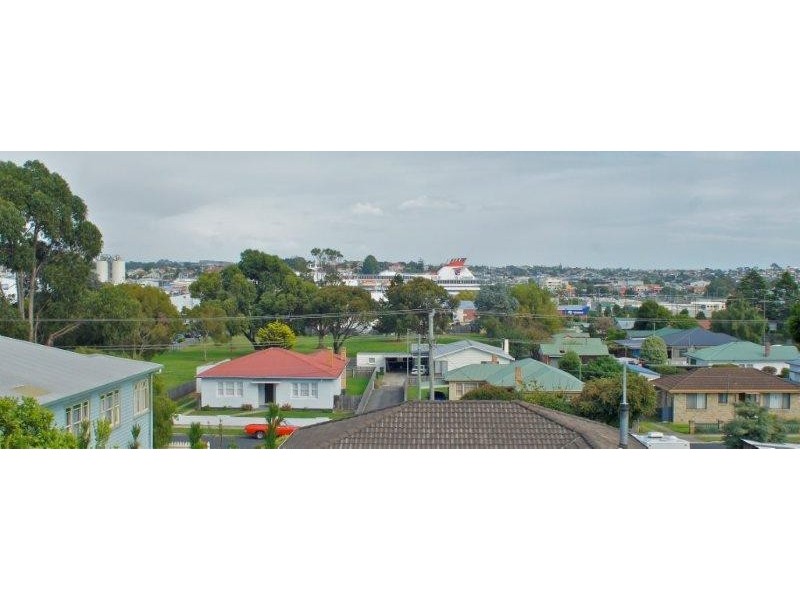 111 Tarleton Street, East Devonport TAS 7310