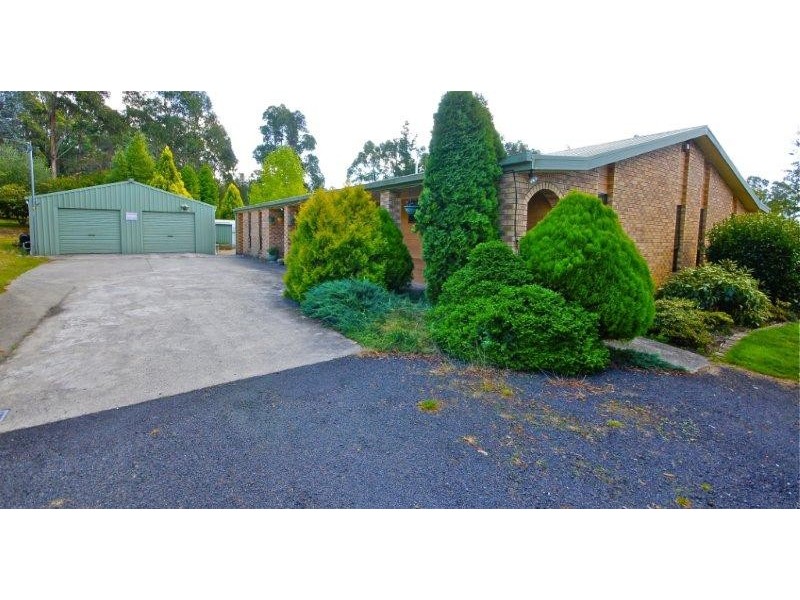 14 Brookland Avenue, Acacia Hills TAS 7306