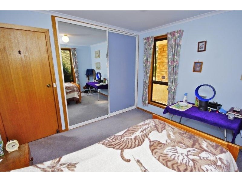 14 Brookland Ave, Acacia Hills TAS 7306