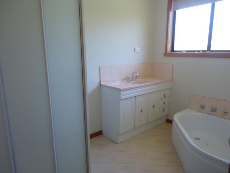 15 Arden Avenue, Devonport TAS 7310