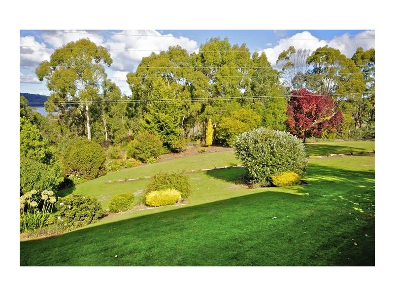 37 Coomera Crescent, Miandetta TAS 7310