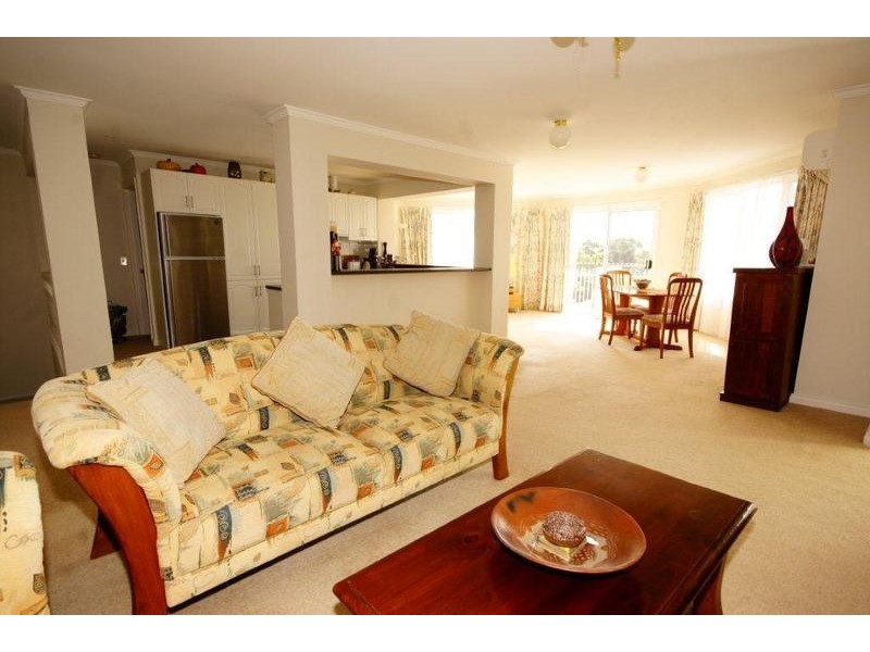 13 Pengali Place, Devonport TAS 7310