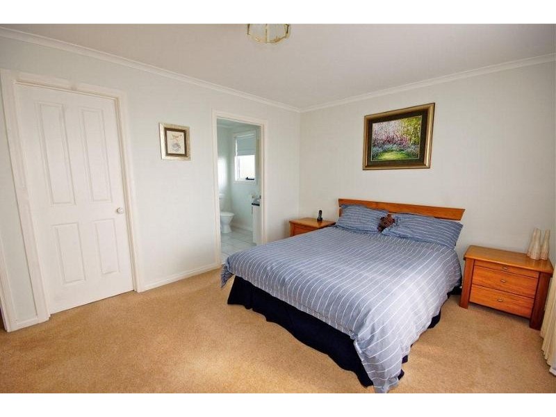 13 Pengali Place, Devonport TAS 7310