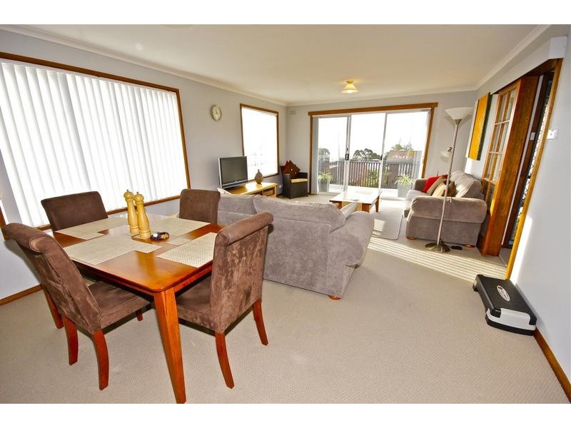 13 Monash Court, Devonport TAS 7310