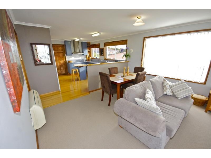 13 Monash Court, Devonport TAS 7310