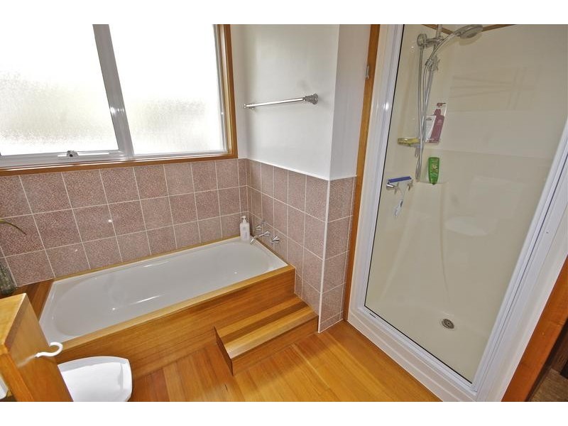 13 Monash Court, Devonport TAS 7310
