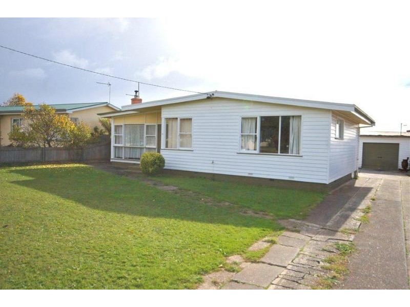 70 Madden Street, Devonport TAS 7310