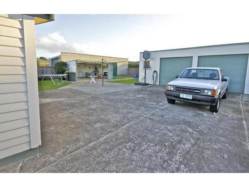 8 Broadhurst Avenue, Devonport TAS 7310