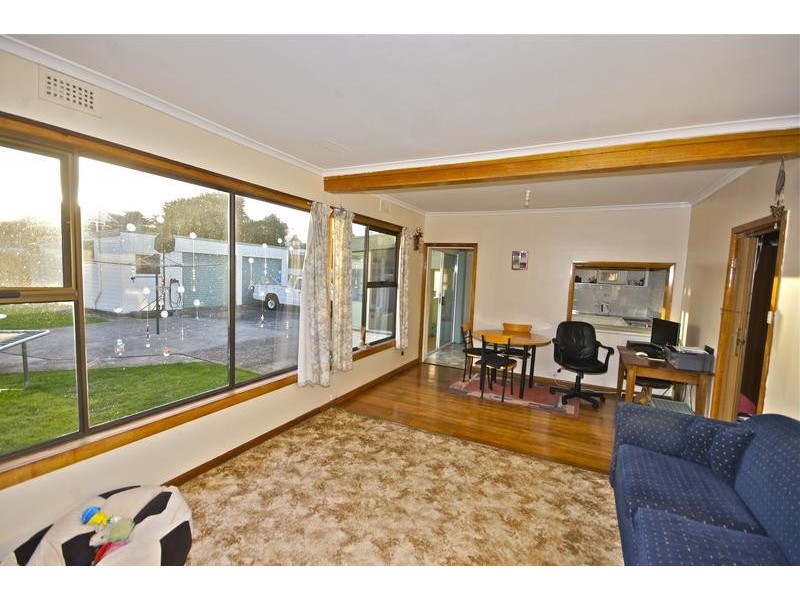 8 Broadhurst Avenue, Devonport TAS 7310