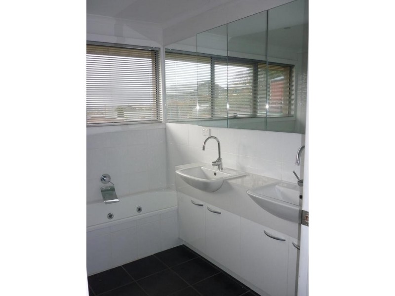 15 Lovett Street, Devonport TAS 7310