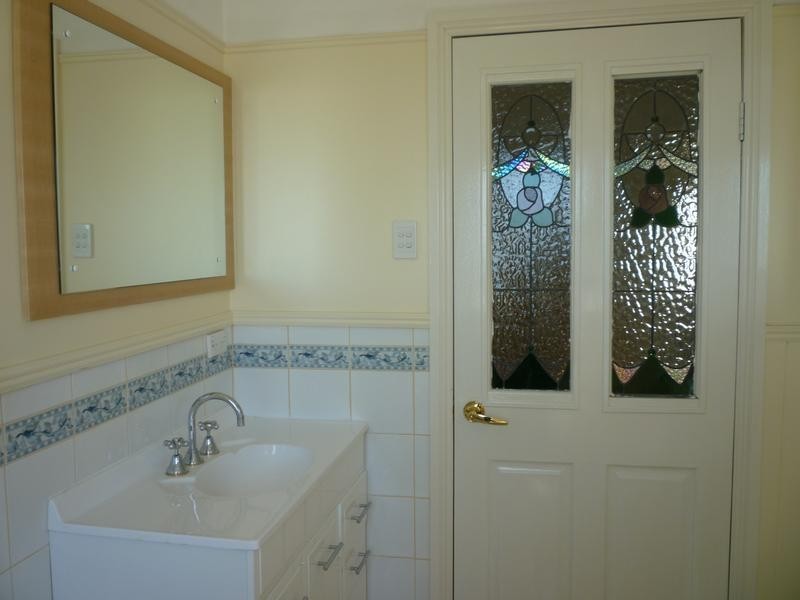 9 Young Street, East Devonport TAS 7310