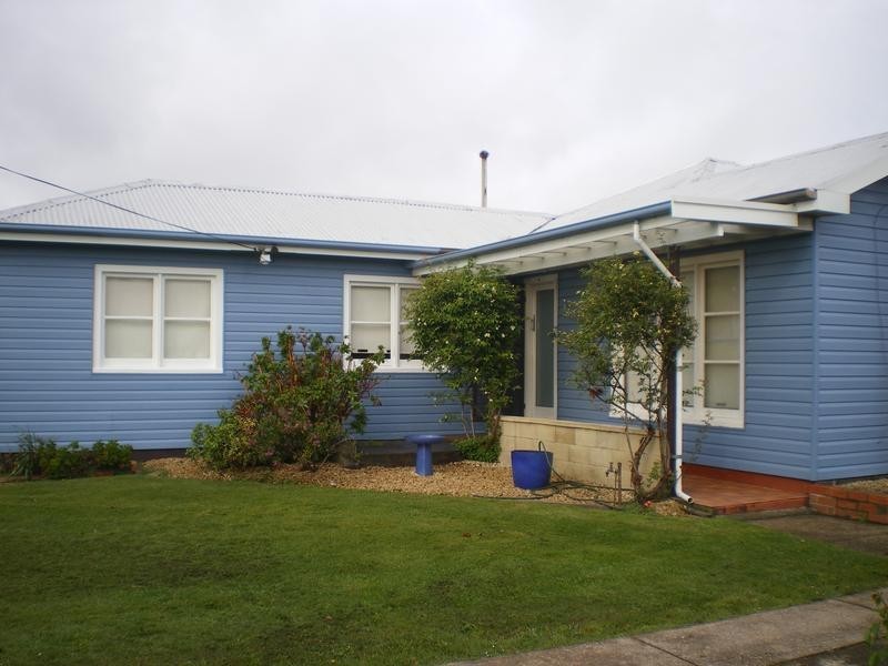 243 William Street, Devonport TAS 7310