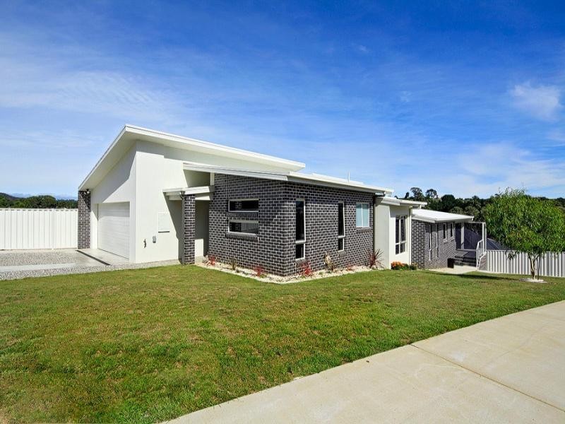 19 Georgiana Street, Devonport TAS 7310