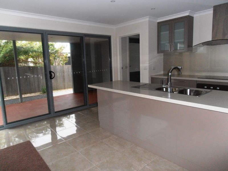 2/104 Alexandra Road, Ulverstone TAS 7315