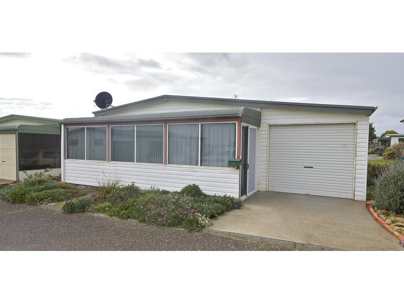 33/2 – 12 North Caroline Street, East Devonport TAS 7310