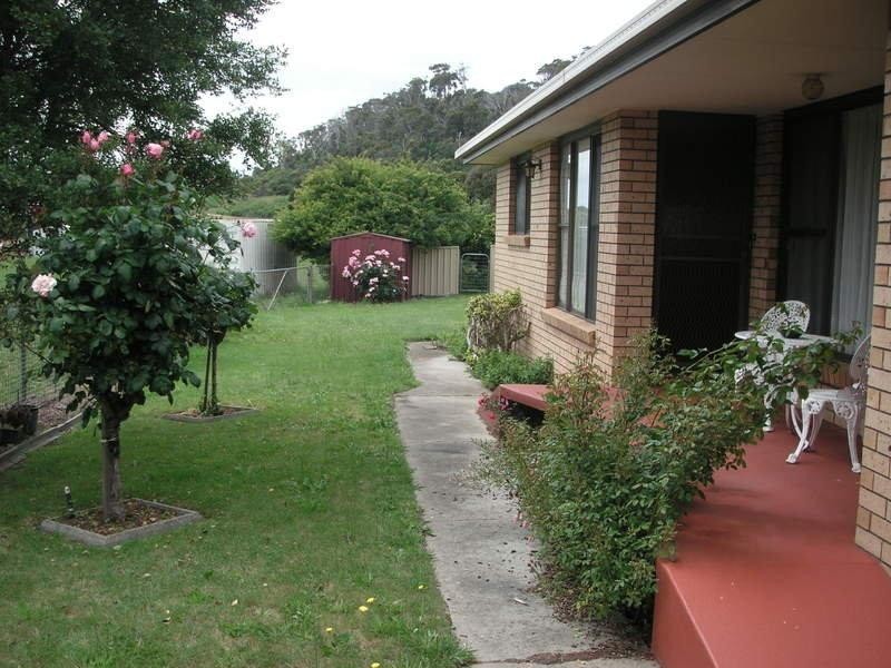 16 Short Street, Leith TAS 7315
