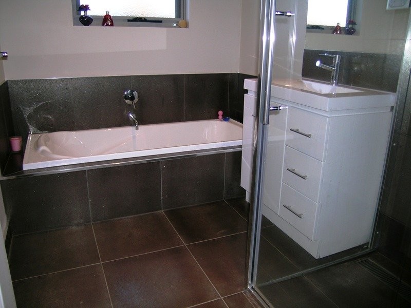 2/221 Stanley Street South, Latrobe TAS 7307