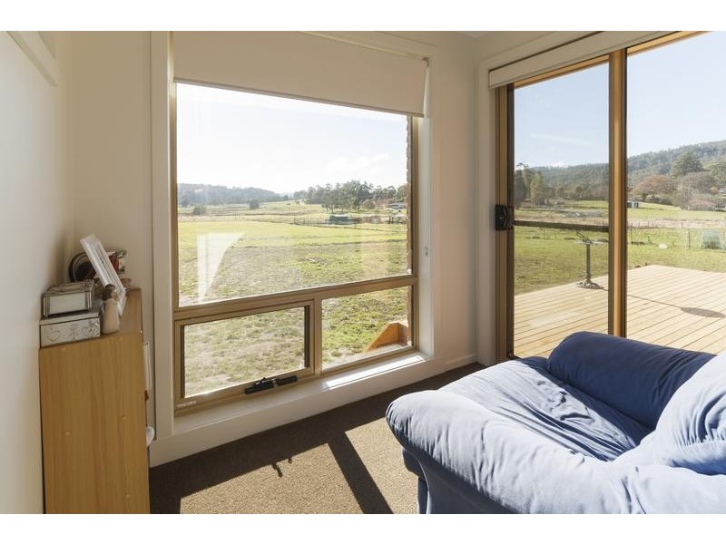 24 Lakeside Drive, Nook, Acacia Hills TAS 7306