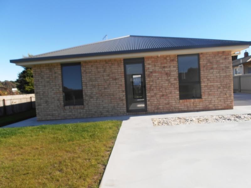 80A Drake Street, Devonport TAS 7310