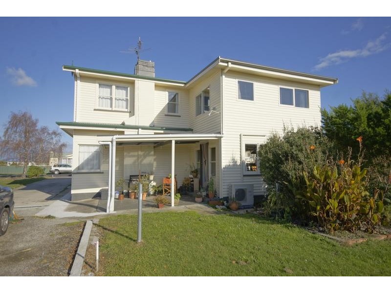 9 Waniora Street, Devonport TAS 7310
