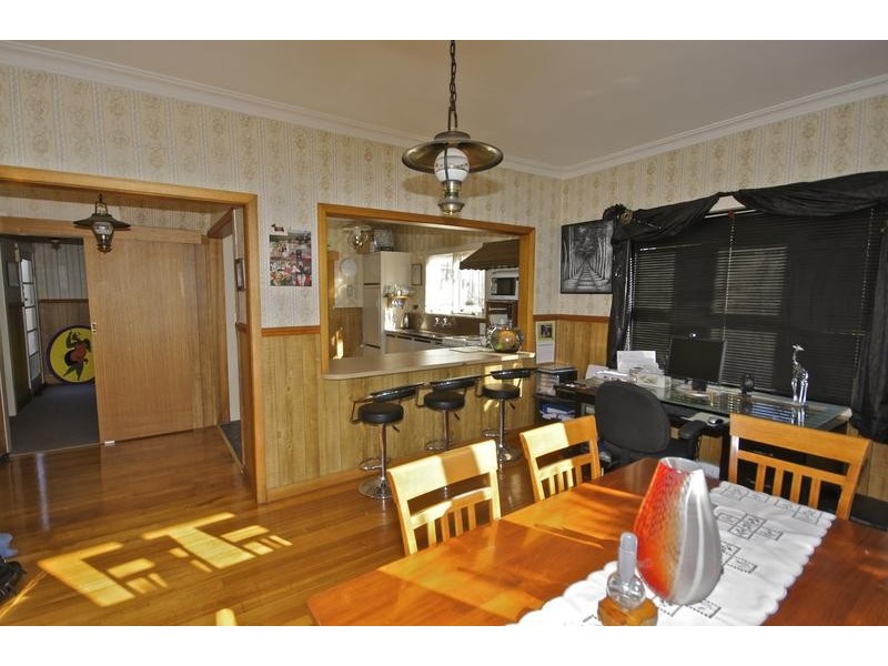 9 Waniora Street, Devonport TAS 7310