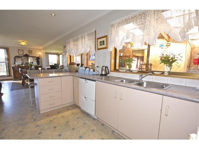 24 Jowetts Lane, South Spreyton TAS 7310