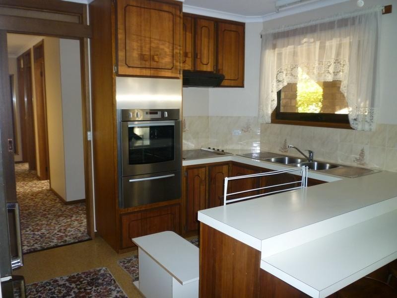 2/17 Victoria Parade, Devonport TAS 7310