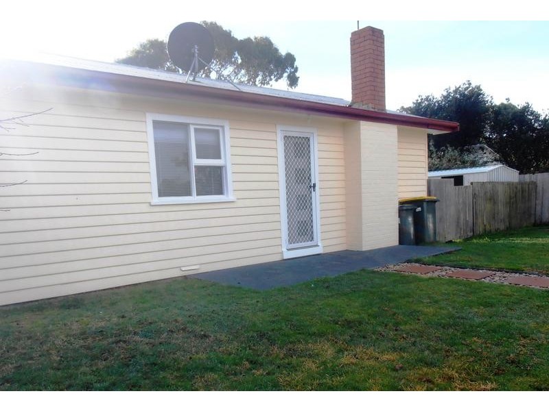 2/58-60 Susan Street, Turners Beach TAS 7315