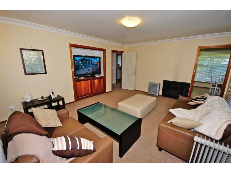 18 MORGAN COURT, Devonport TAS 7310