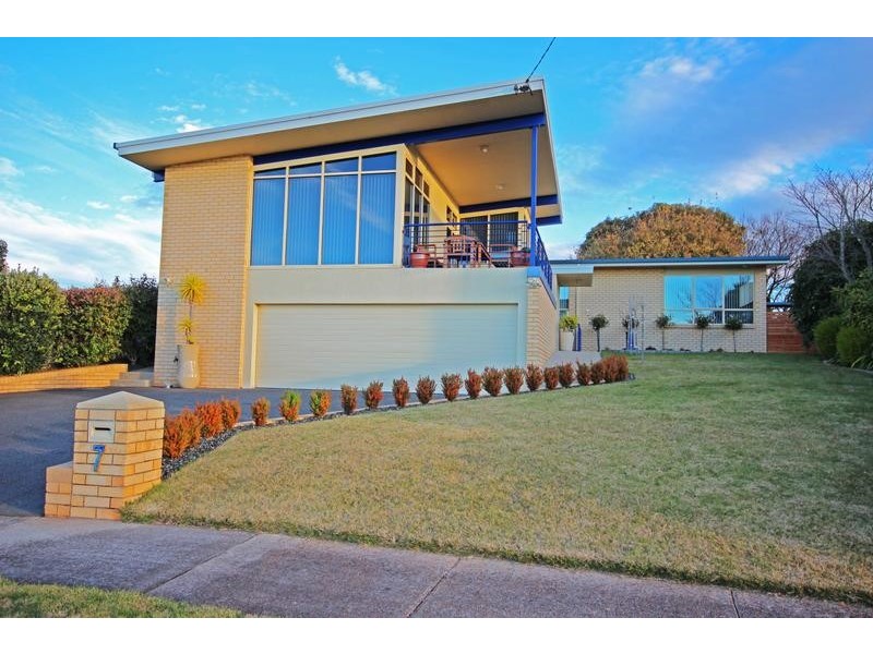 7 Somme Street, Devonport TAS 7310