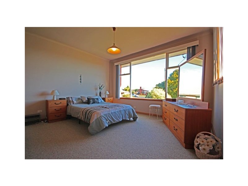 55 Percy Street, Devonport TAS 7310