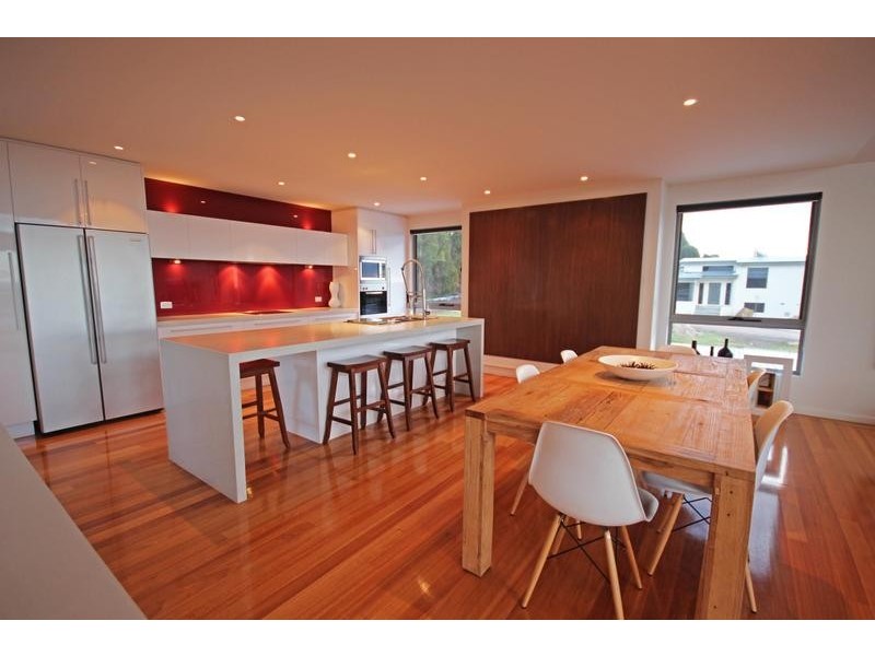 12 Leary Avenue, Devonport TAS 7310