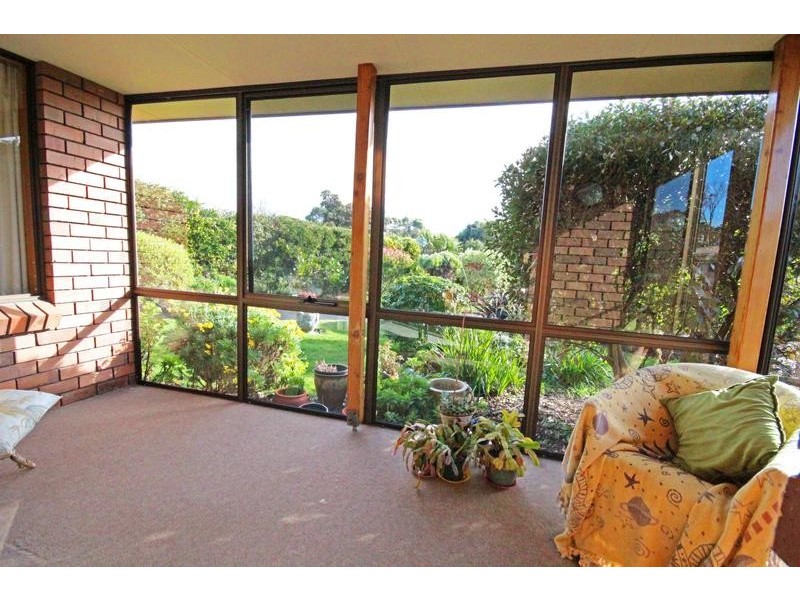 6 Clare Court, Devonport TAS 7310