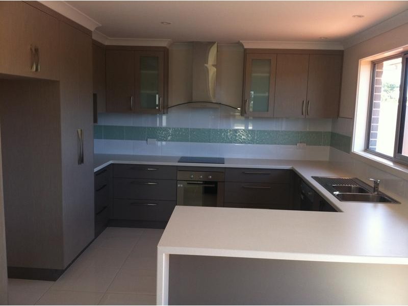 2/11 Shorehaven Drive, Turners Beach TAS 7315