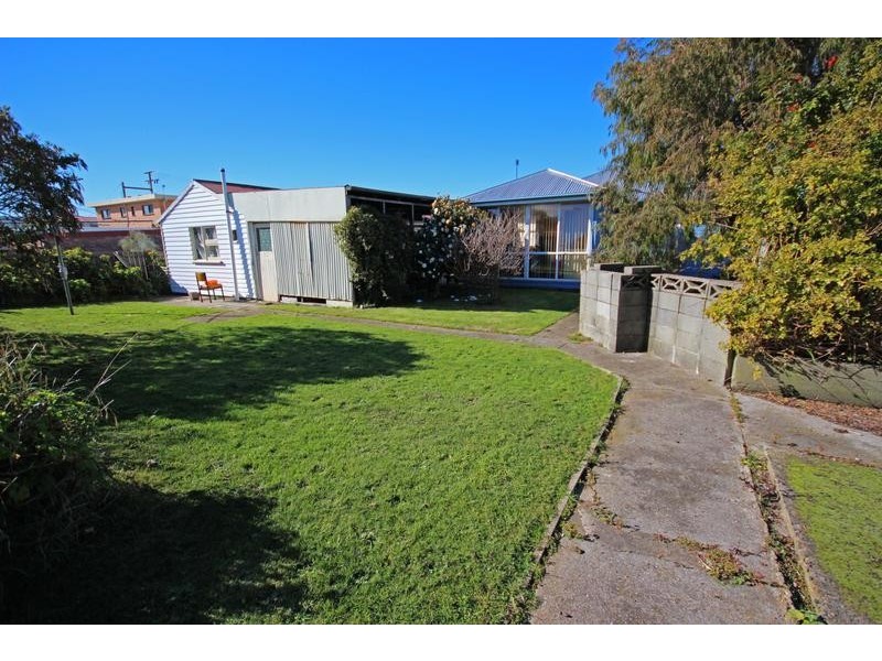 243 William Street, Devonport TAS 7310