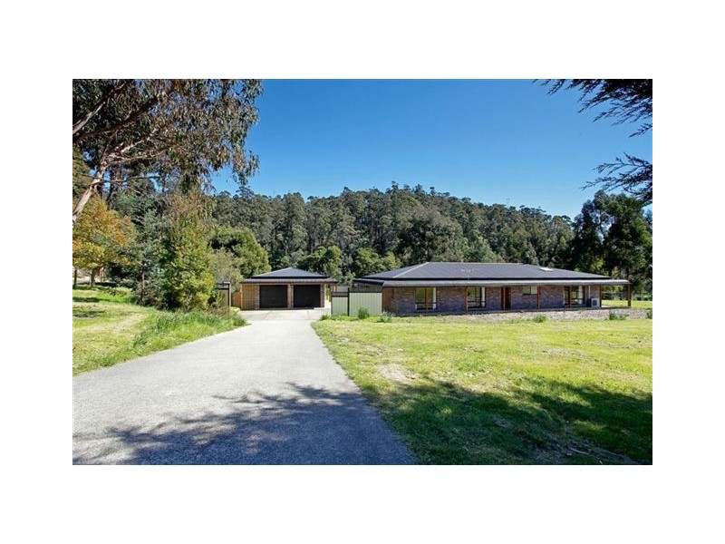 16 Winifred Avenue, Acacia Hills TAS 7306