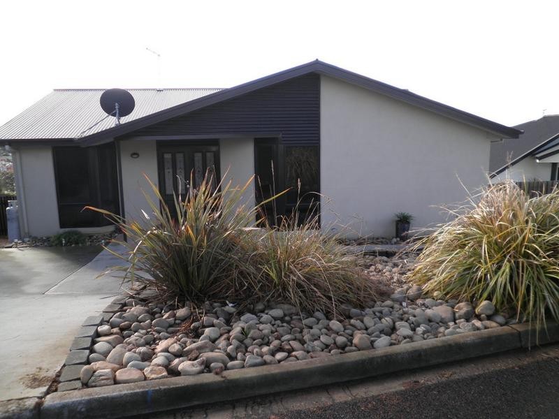 15 Weemala Lane, Devonport TAS 7310