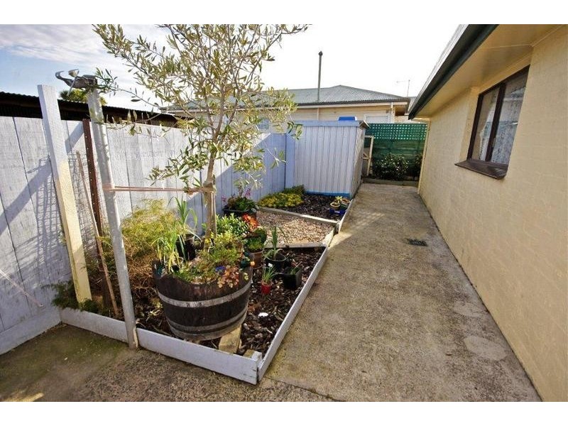 Unit 1/89 Parker Street, Devonport TAS 7310