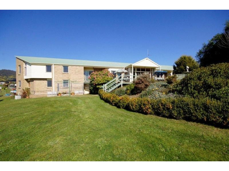 21 Grandview Drive, South Spreyton TAS 7310