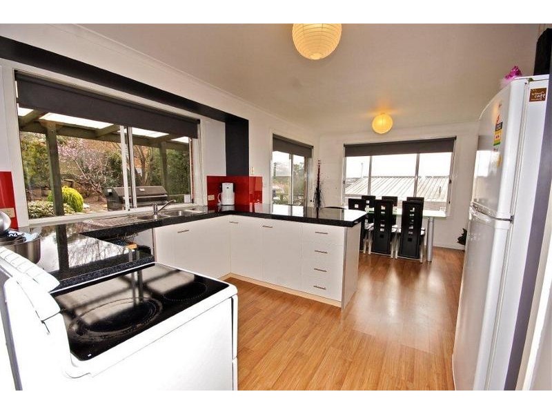 32 Frond Place, Devonport TAS 7310