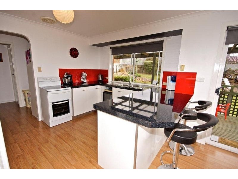 32 Frond Place, Devonport TAS 7310