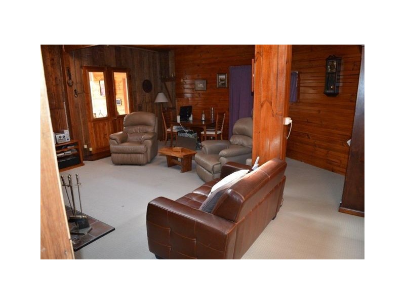 64 Main Road, Wilmot TAS 7310