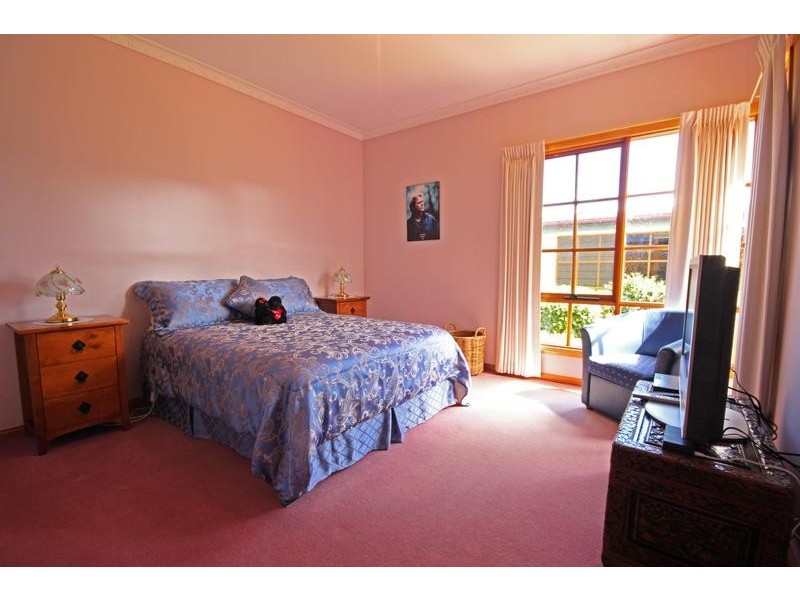 17 North Street, Devonport TAS 7310