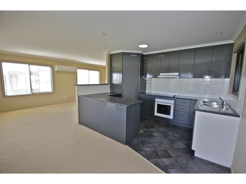 11/2 North Caroline Street, East Devonport TAS 7310