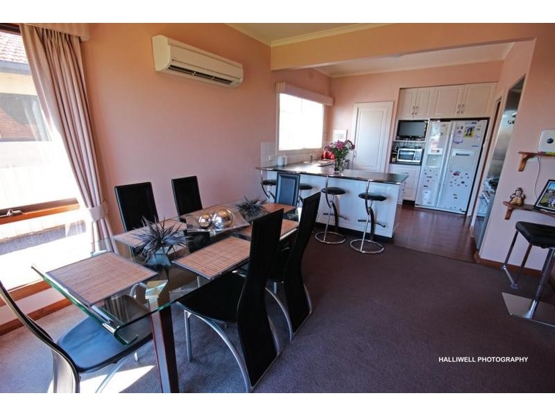 25 George Street, Devonport TAS 7310