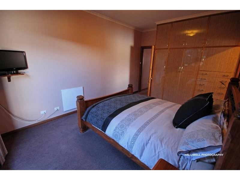 25 George Street, Devonport TAS 7310