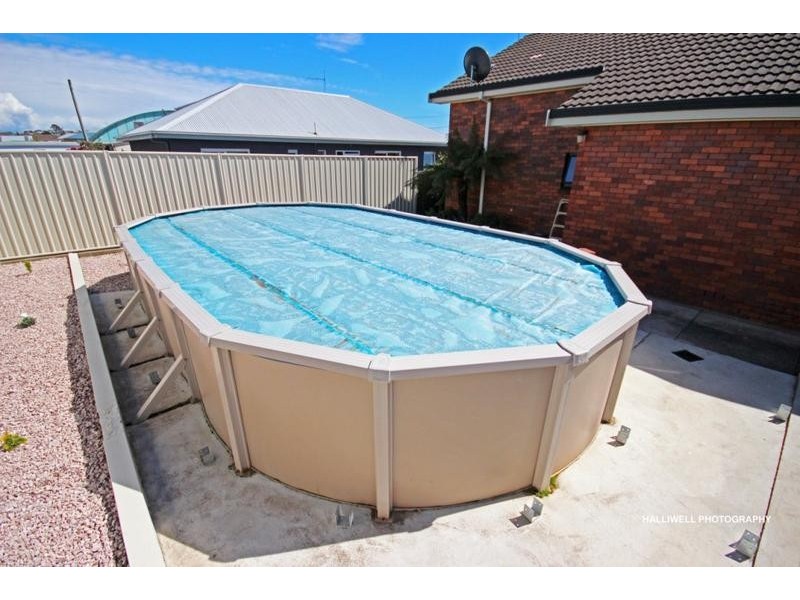 25 George Street, Devonport TAS 7310