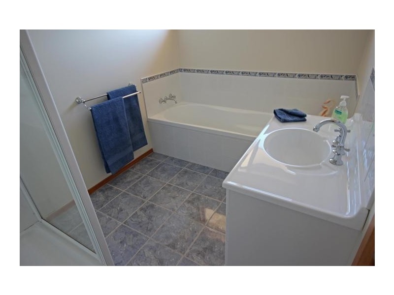 78 Knox Drive, South Spreyton TAS 7310